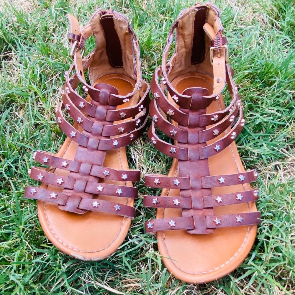 Cute Brown sandals